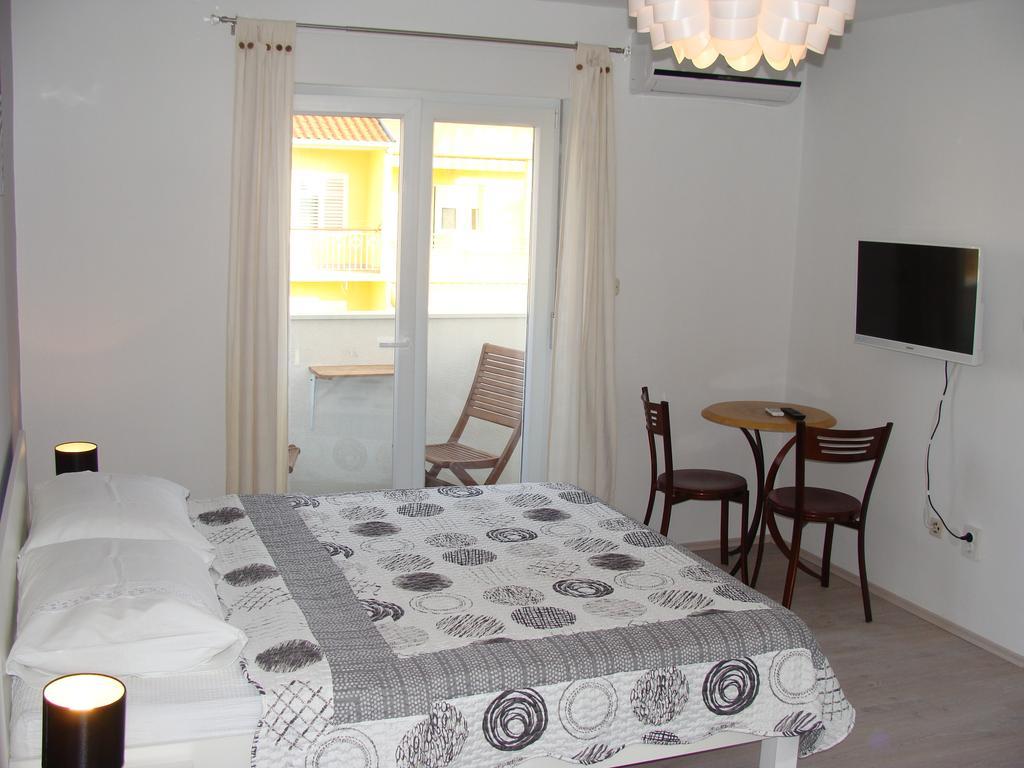 Guest House Dragic - Anex Zára Szoba fotó